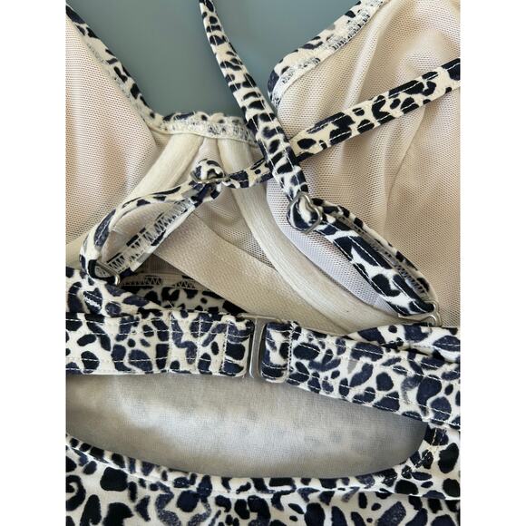 Athleta tankini top size 34 B/C blue and white print - Picture 6 of 6